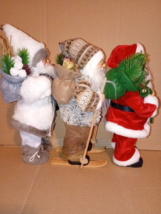 Figurina Mos Craciun 30 cm brad cadou sanie schi papusa