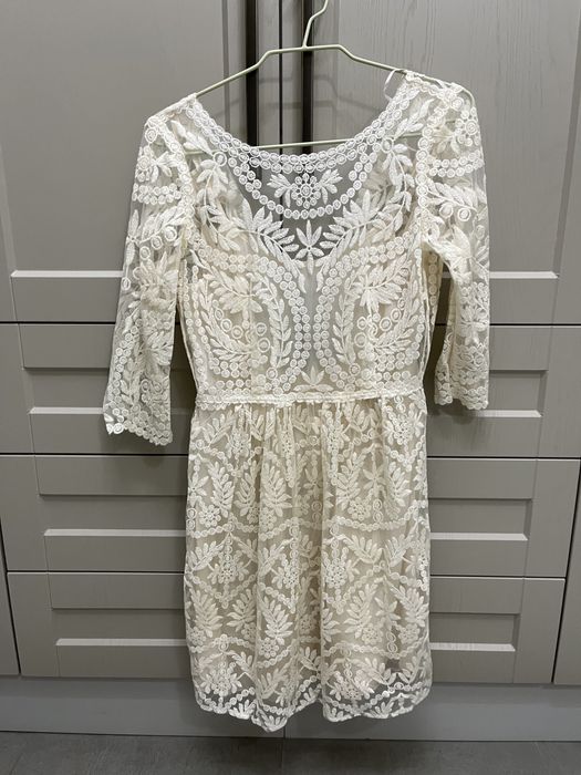 Платья разные, брендовые .