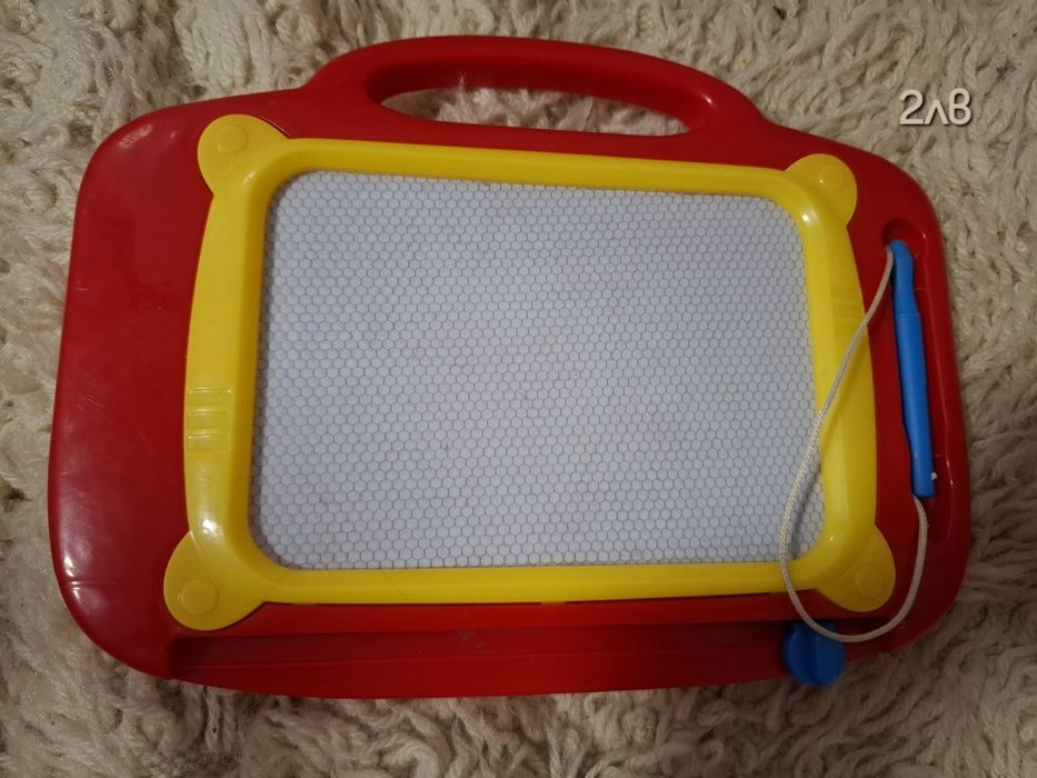 ИЗПОЛЗВАНИ детски играчки