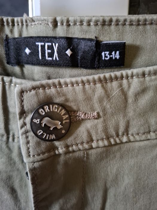 Pantaloni băieții
