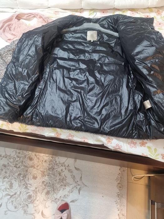 Jacheta usoara cu maneci trei sferturi