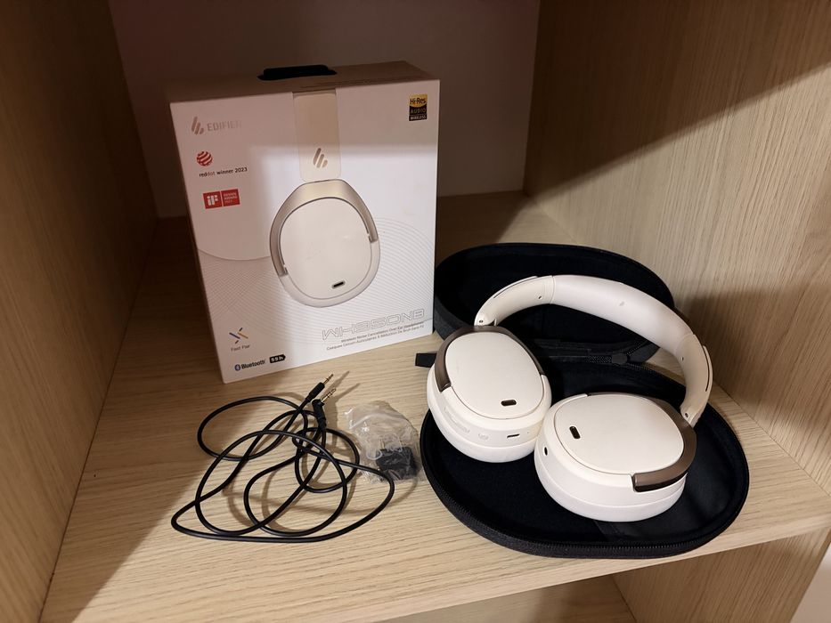 Наушники EDIFIER WH950NB