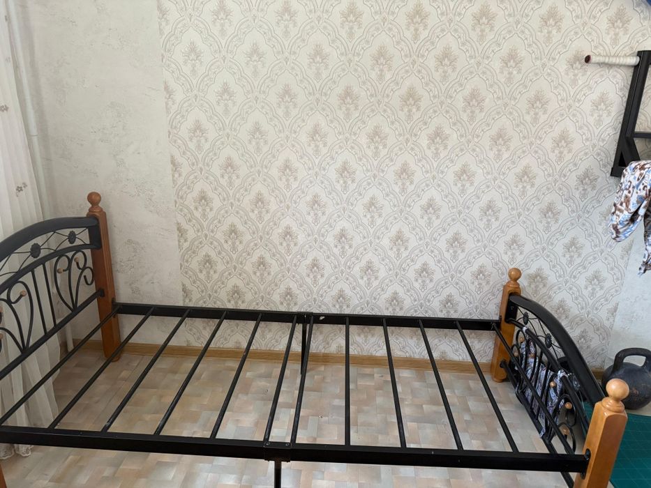 Кровать складной малайзийский