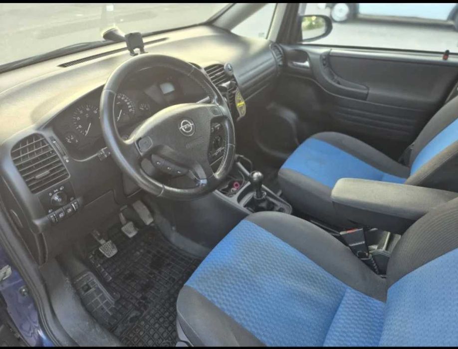 Opel Zafira, 2.2 бензин/ газ, 7 места