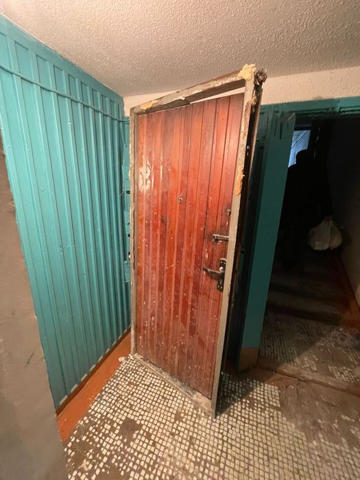 Входная дверь металлическая