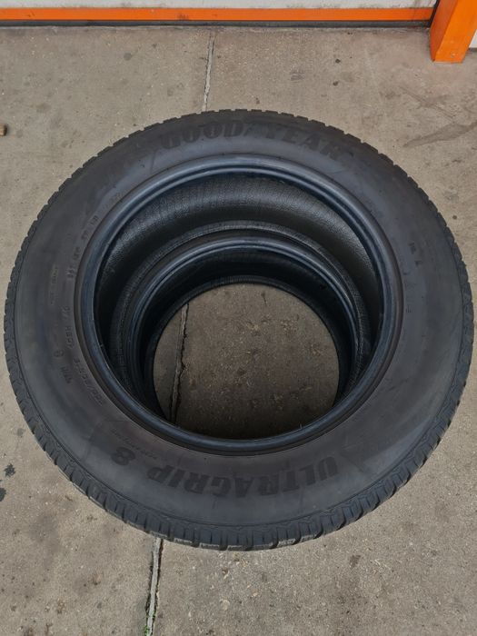 Зимни гуми 2 броя за Джип GOODYEAR  UltraGrip8 255 60 R18 дот 0422
