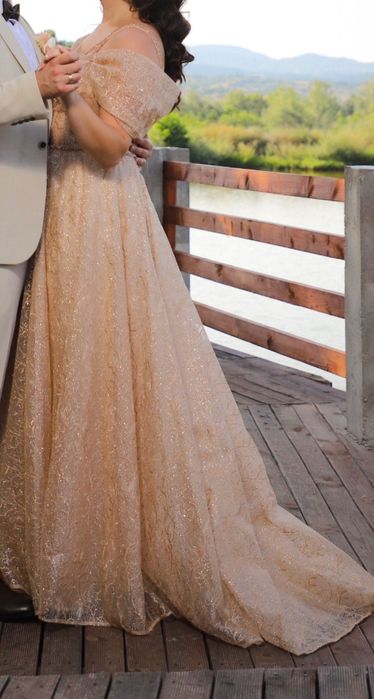 Официална дълга рокля