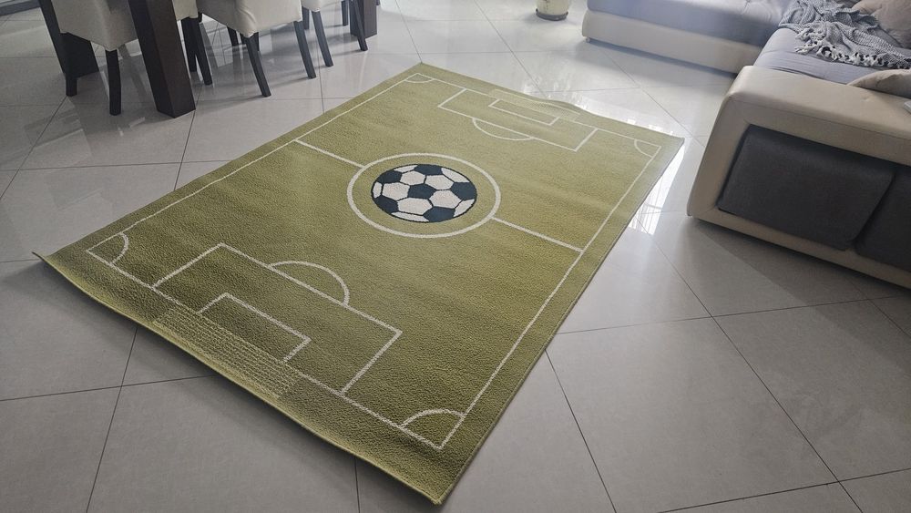 Covor camera copil teren de fotbal