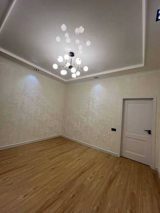 Продаётся 2х комн квартира на 3 этаже Ор-р  5 микрорайон Жомий