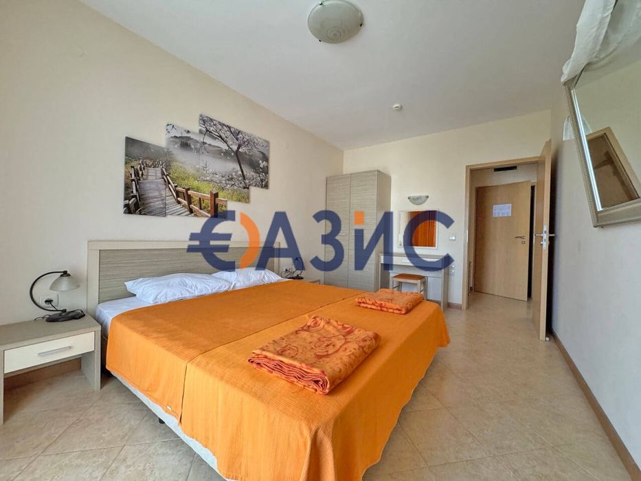 Продава се Двустаен апартамент в к.к. Слънчев бряг - 56 кв.м за 1367 €/кв.м - Снимка #6