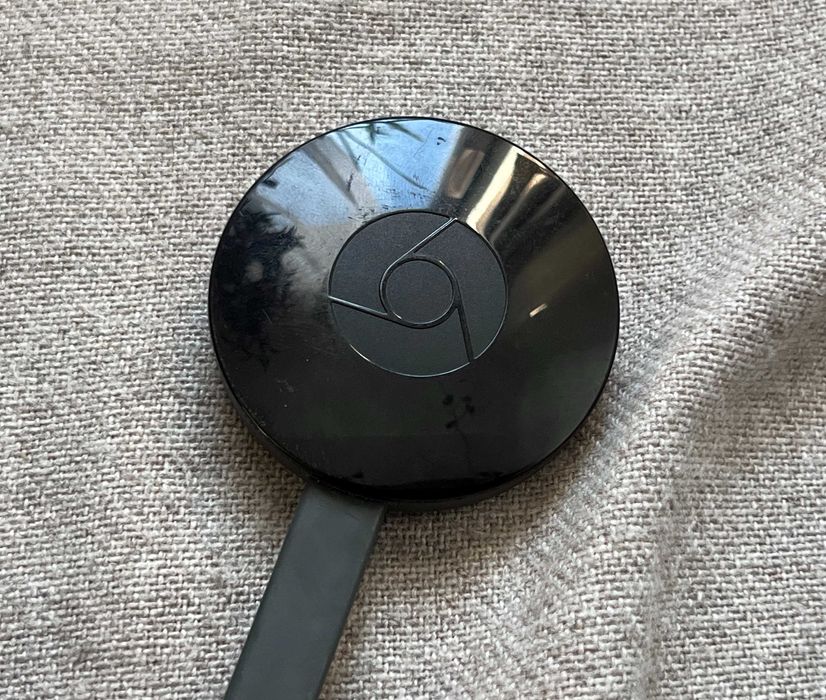 Google Chromecast HDMI streaming media player original fara alimentato