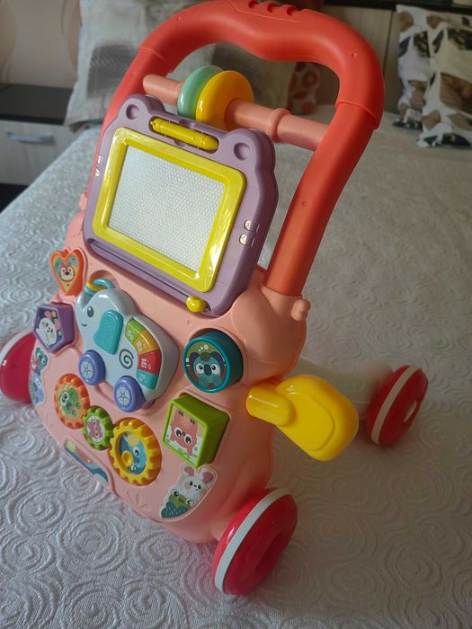 Играчка за прохождане Уокър