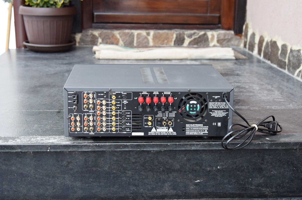 Amplificator 5.1 NAD T 751, AV Receiver