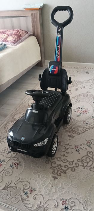 Продам детский машина в хорошем состоянии