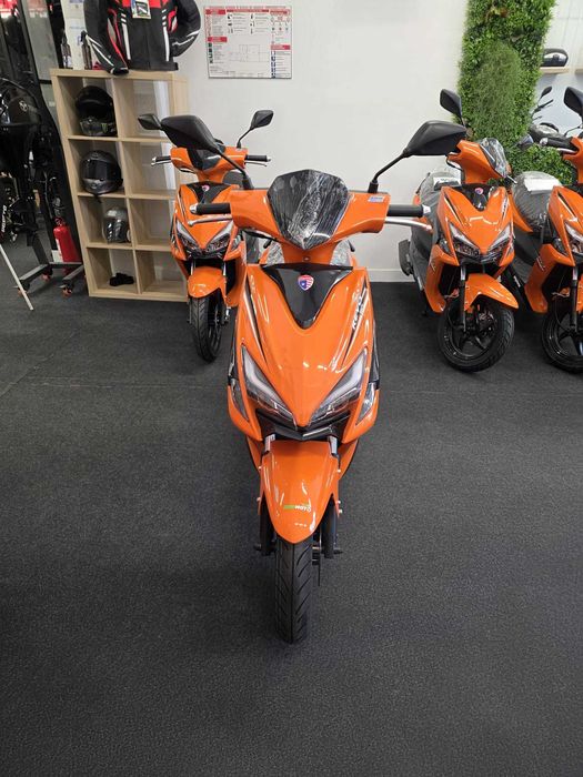 Daytona Revo scuter fara permis