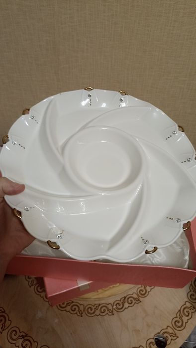 Сандық и посуды,