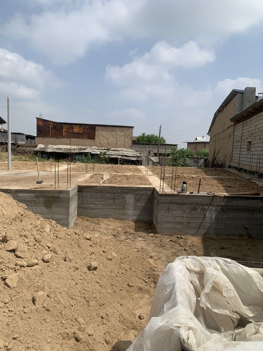 Участка сотилади 2 сотих 4 хона