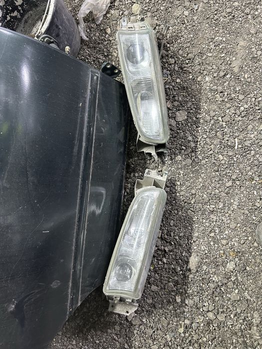 Продам двери на мазду 626 кронос