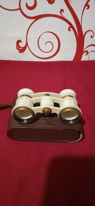 Утюги,Паурбанк для зарядки телефона,Фен, Бинокль