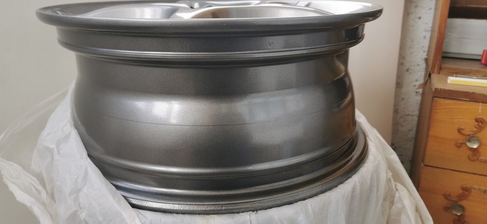 Jante 16" toyota avensis 2003-2008 recondiționate și vopsite în câmp electrostatic