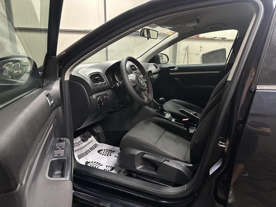 VW Golf VI 2011 Euro5 •Roti Vara+Iarna• GARANTIE