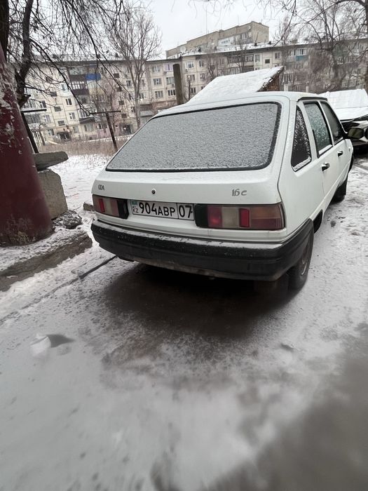 Продам машина иж 2126 ОДА