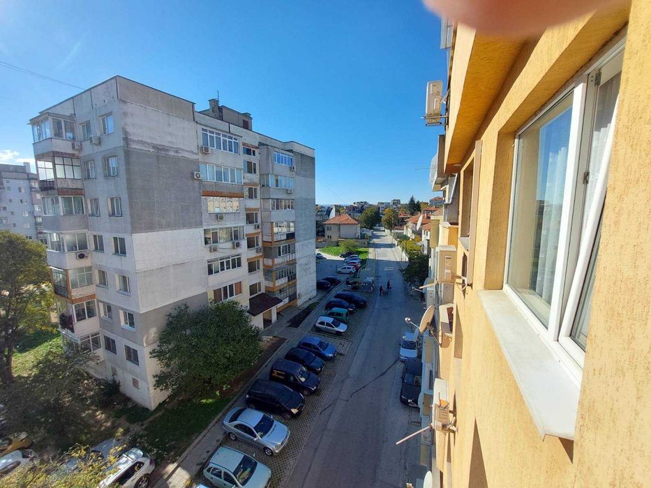 Продава се Тристаен апартамент в Варна, Център - 85 кв.м за 2106 €/кв.м - Снимка #21