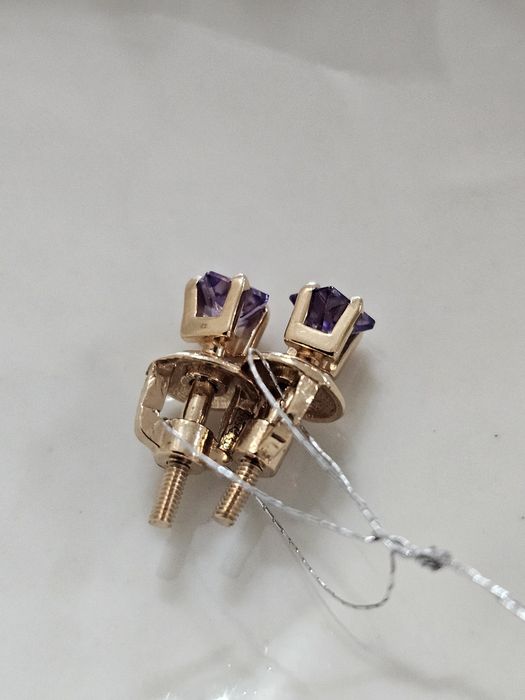 Гвоздики аметист 585проба