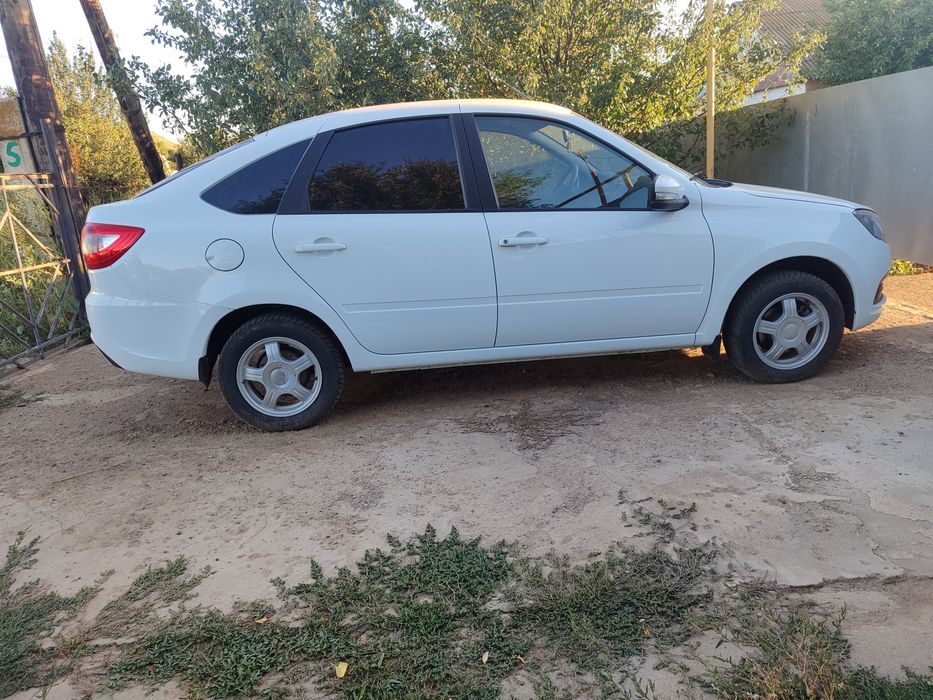 Ваз/лада гранта/автомобиль