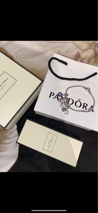 Пандора красивый