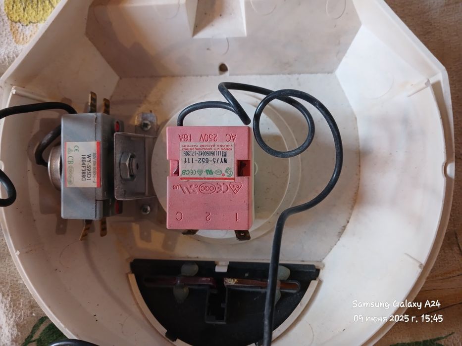 Продам запчасти от боллеров.  Много