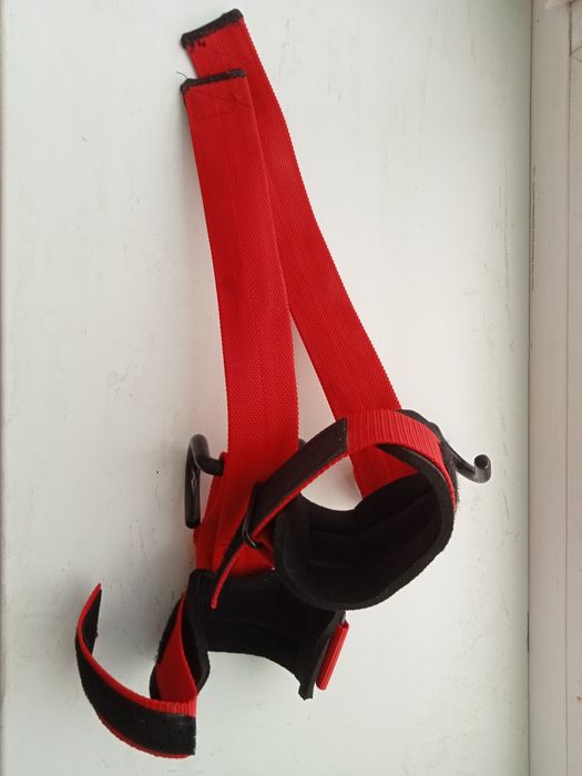 Продам   крюки    лямки   манжеты   для  рук