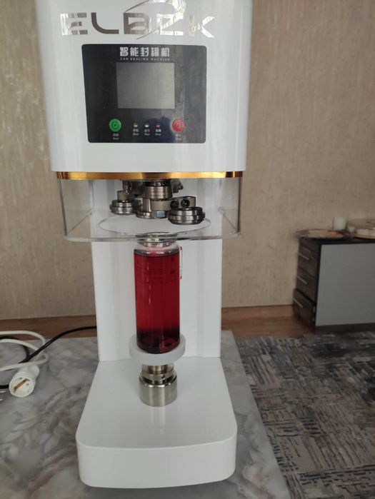 В наличии Автоматическая машина для запечатывания пластиковыхи алюмине