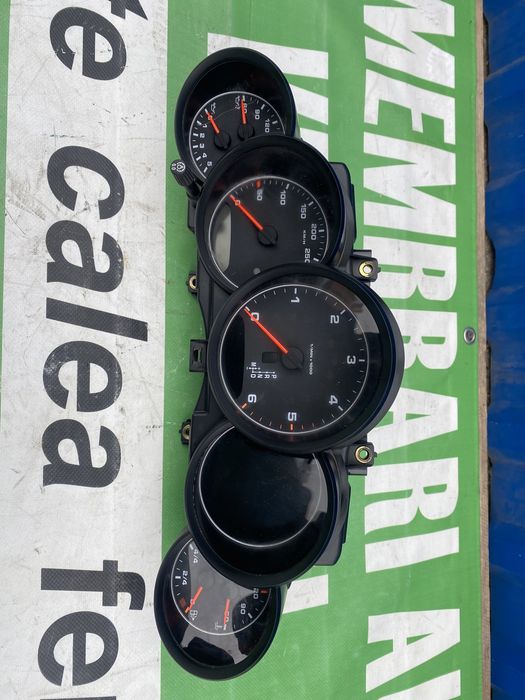 Ceasuri bord Porsche Cayenne 3.0 tdi 2014