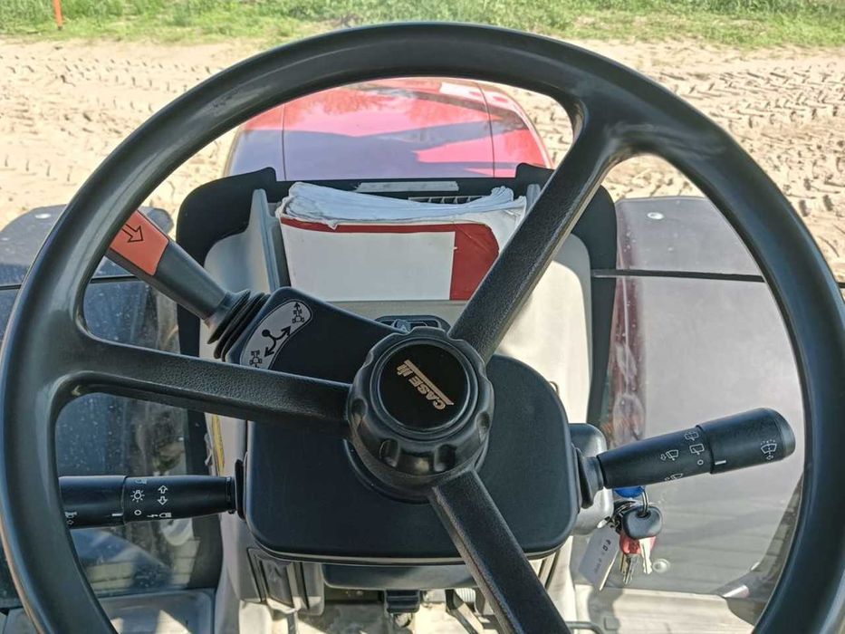 Трактор колесный Case IH MAXXUM 140