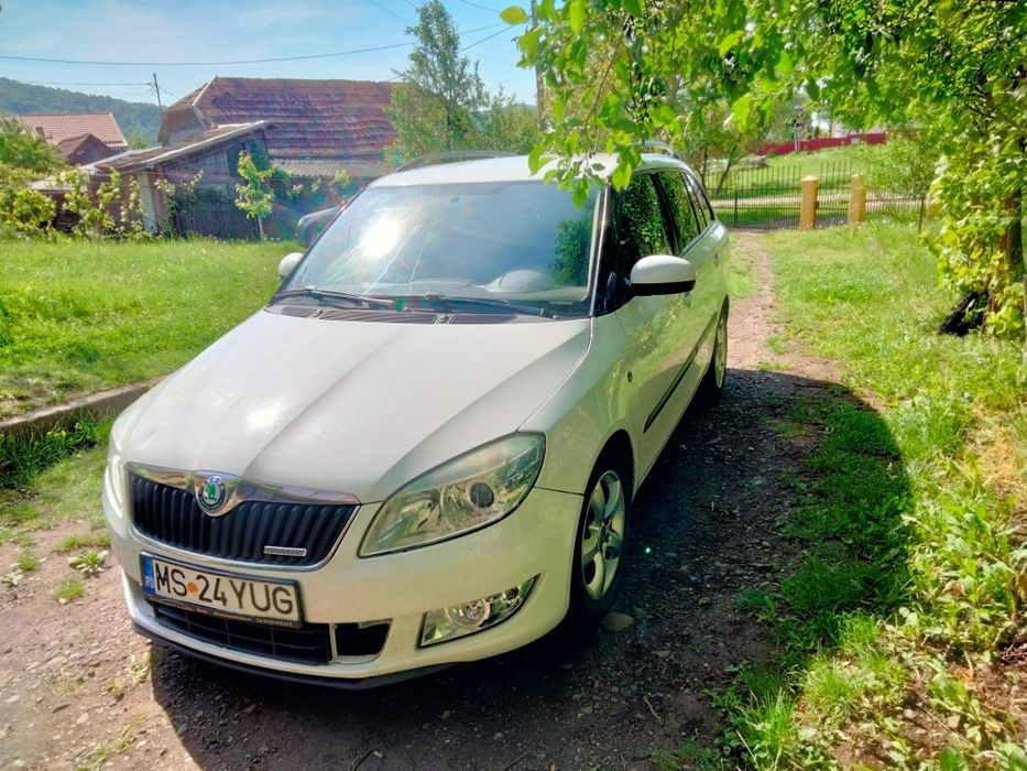 SKODA Fabia 2012 — imagine 3