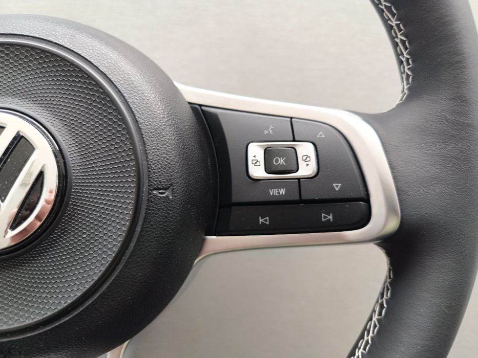 Волан R-LINE Golf 7 Mk7 Mk7.5  Arteon Tiguan Touran T-Roc Passat и др