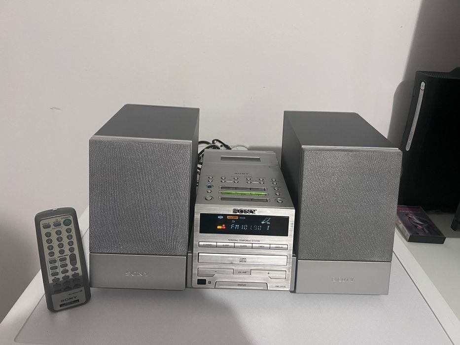 Sistem audio Sony model PMC-DR70L