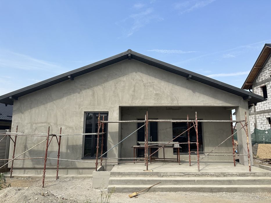 Casă de vânzare Ișalnița