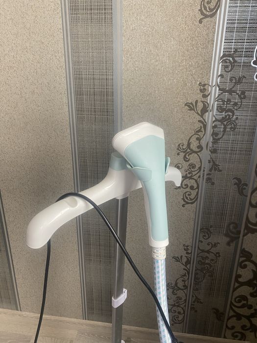 Паровой утюг отличный