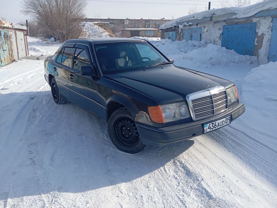 Продаю Мерседес 124