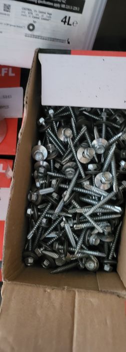 Sarma ZN 2,5 si surub autoforant