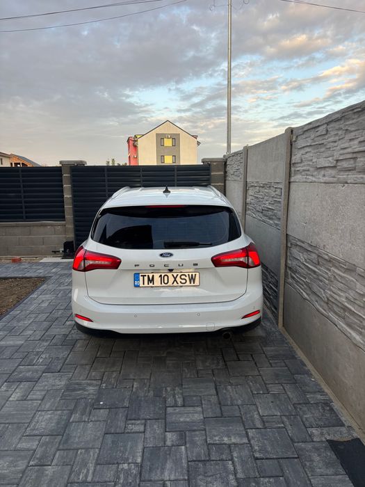 FORD Focus 2020 — imagine 4
