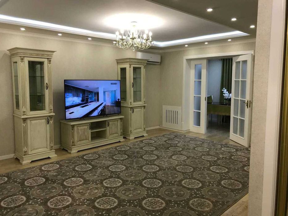 В Ц-1 продается красивая, элитная квартира