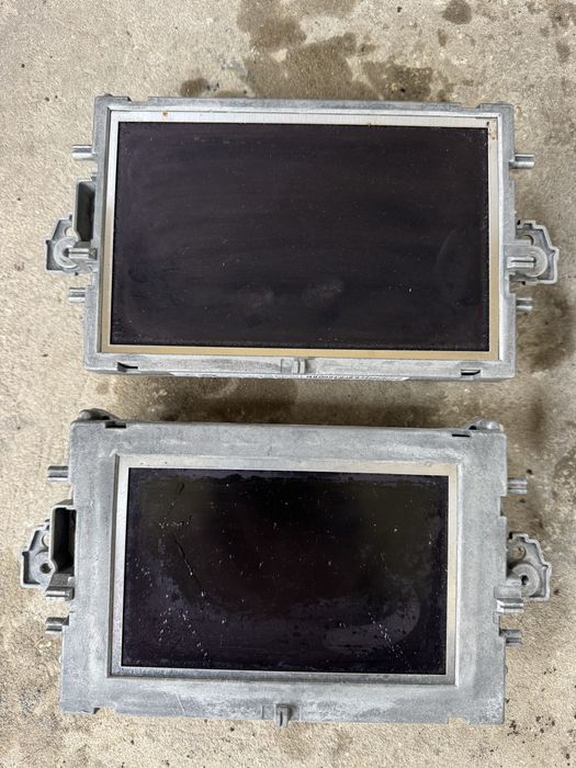 Дисплей за навигация и управление на климатроник Mercedes E класа W212