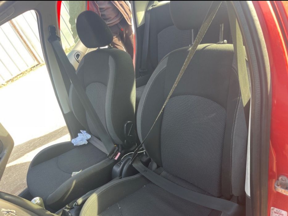 Peugeot 206 plus na chasti пежо 206 плюс на части