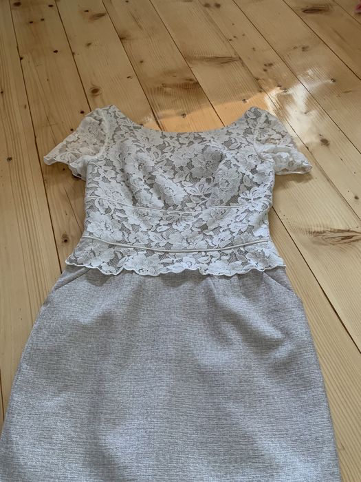 Rochie midi conica bej sidefat cu dantela 38