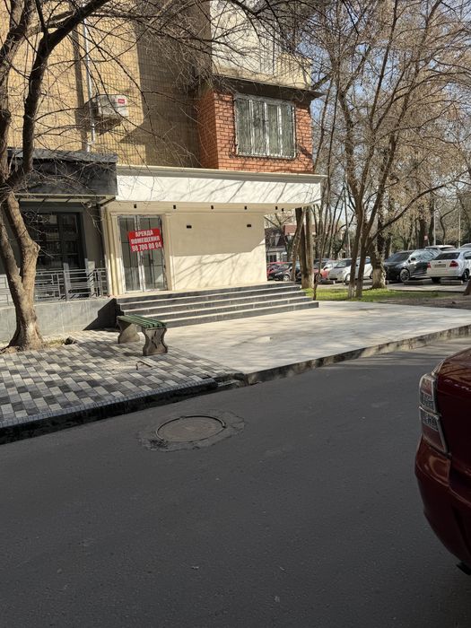 Аренда ЦУМ 39 квадратов 1400$ новый ремонт, торцевое место