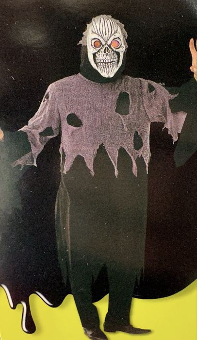 Костюмы новогодние и хэллоуин  хоррор