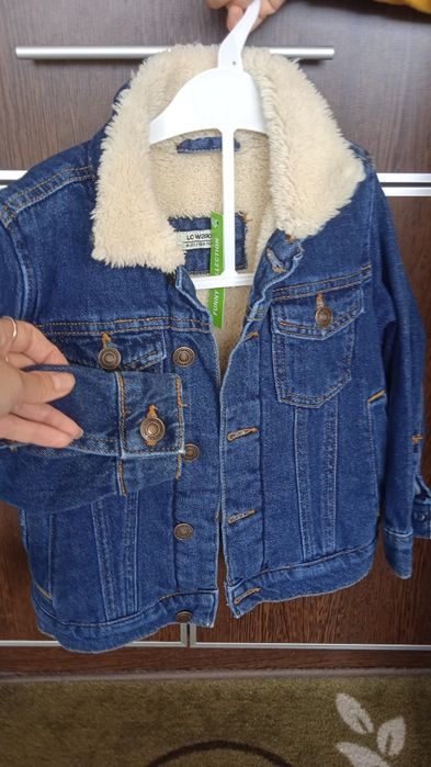 Дънково якенце за момче размер 4-5 г (НОВО)